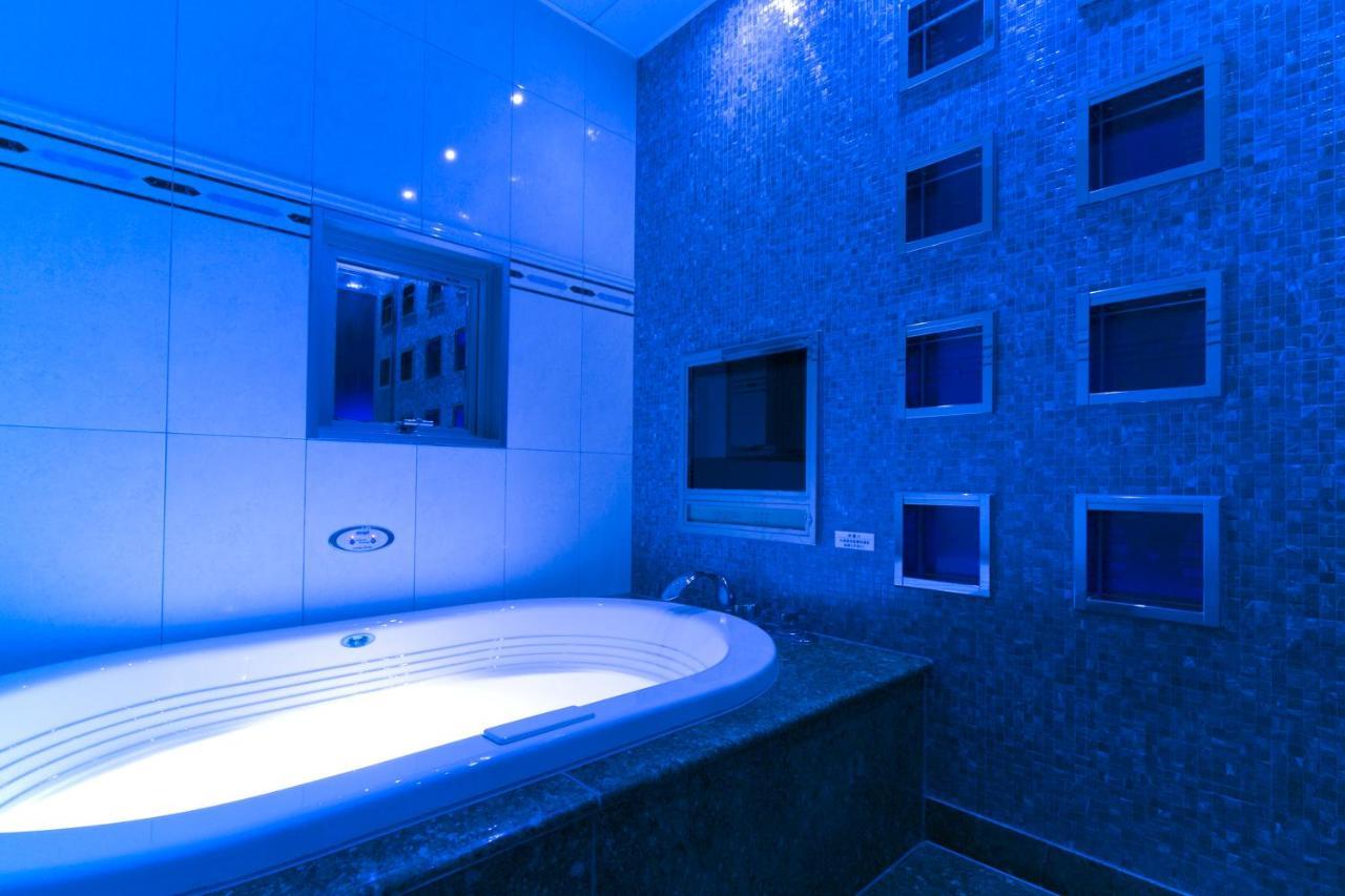Hotel D-Wave Shinjuku（Adult Only) Präfektur Tokio Exterior foto